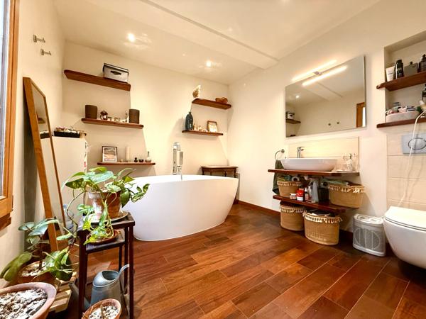 Lodève (34700) EN EXCLUSIVITE ! MAISON DE CARACTÈRE RÉNOVÉE DE BOUT EN BOUT