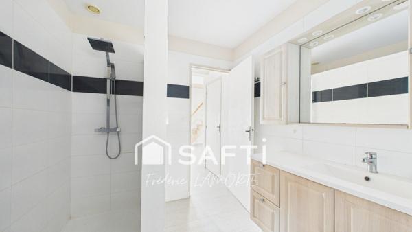 Maison 150m² avec piscine, garage à 2km de l'océan