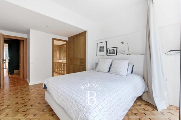 Paris 4ème, Appartement 2 Chambres -  101 m² à vendre