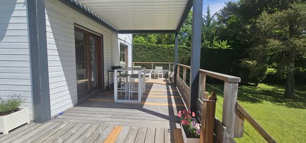 Gap (05000) TRES BELLE MAISON AVEC PISCINE SUR GRAND TERRAIN CLOS