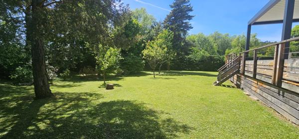 Gap (05000) TRES BELLE MAISON AVEC PISCINE SUR GRAND TERRAIN CLOS