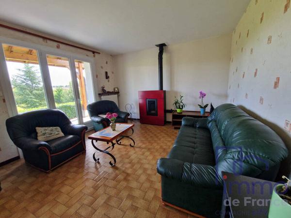 Maison 6 pièces                                        - 42450 Sury-le-Comtal Réf : 1724-CIFVFOREZVELAY