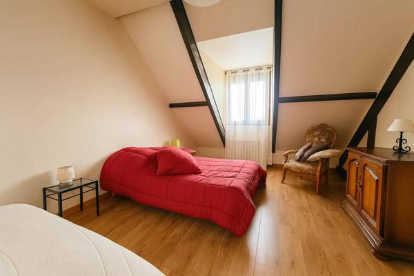 Maison Marles En Brie 5 pièce(s) 136 m2