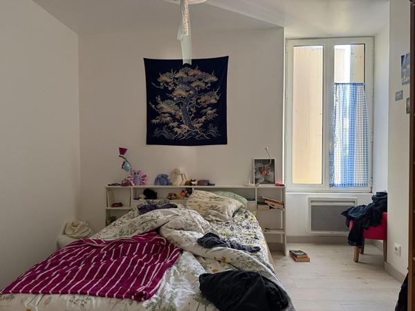 LE CENTRAL - GENCAY , Gencay