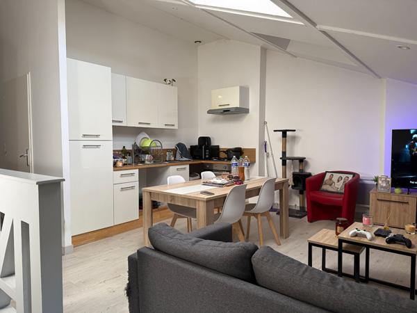 LE CENTRAL - GENCAY , Gencay