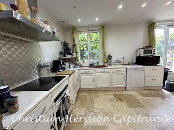 Dpt SARTHE (72), à vendre LA FERTE-BERNARD - PROPRIÉTÉ P6 de 136 m² - Terrain de 1228 M²