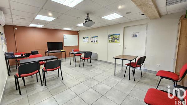 Location murs commerciaux  71 m² Creutzwald