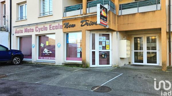 Location murs commerciaux  71 m² Creutzwald