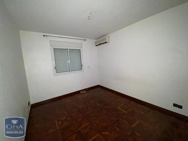 Maison à louer 4 pièces 80.24m² Saint-Paul (97460)