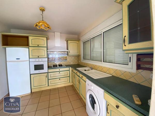 Maison à louer 4 pièces 80.24m² Saint-Paul (97460)
