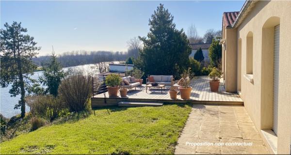 Maison bord de sèvre (Niort 79000) 5 pièce(s) 126 m2