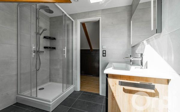 Maison à vendre    5 pièces • 160 m2 Veigy-Foncenex