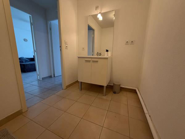 A louer T2 meublé avec parking et balcon Saint Barthélémy d'Anjou limite St Léonard
