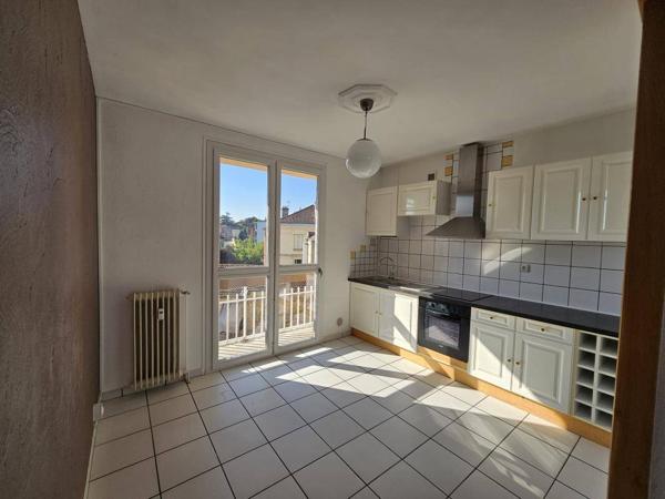 Appartement 4 pièces                                        - 42600 Montbrison Réf : 12102
