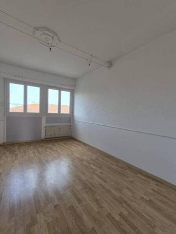 Appartement 4 pièces                                        - 42600 Montbrison Réf : 12102