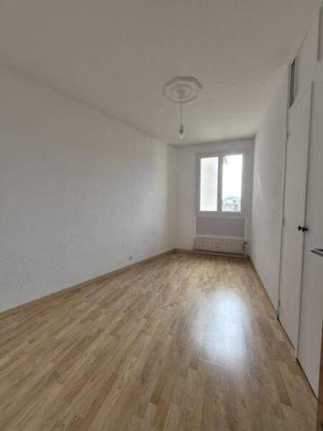 Appartement 4 pièces                                        - 42600 Montbrison Réf : 12102