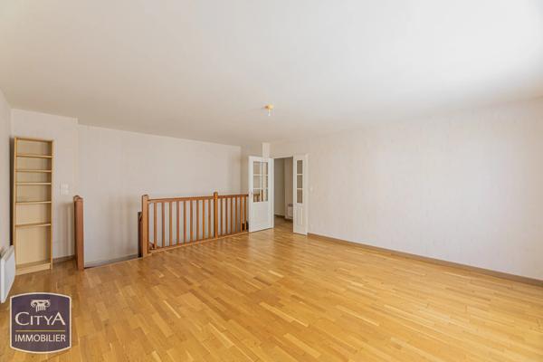 Appartement à vendre 3 pièces 75.36m² Amboise (37400)