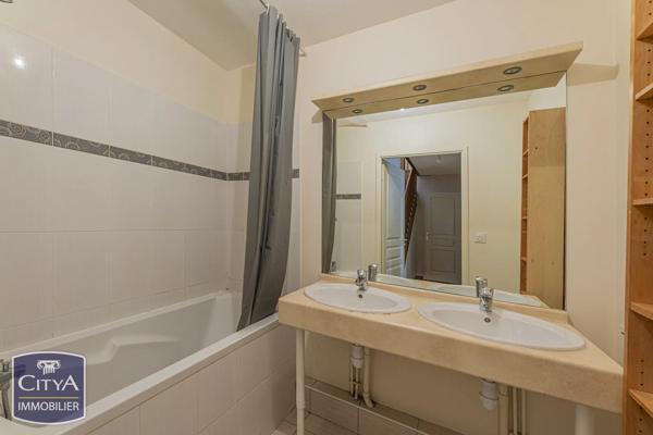 Appartement à vendre 3 pièces 75.36m² Amboise (37400)