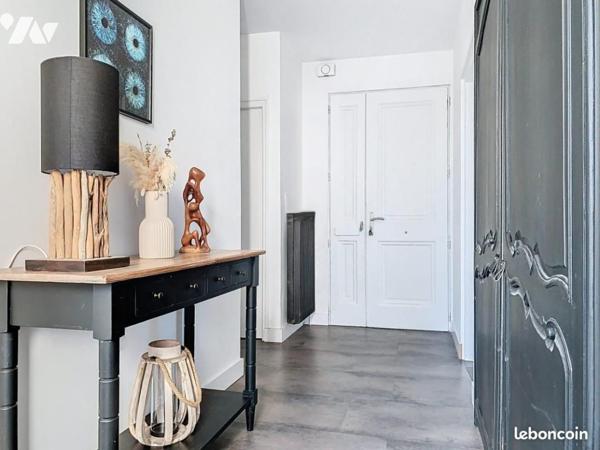 Maison de plain-pied à MALO-LES-BAINS avec garage et sous-sol complet chauffé.
