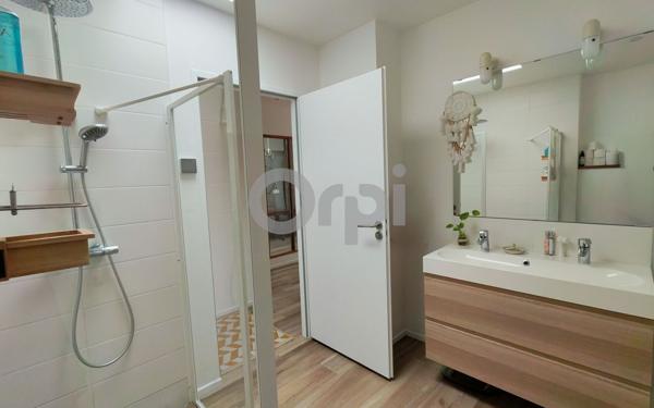 Maison à vendre    6 pièces •  La Rochelle