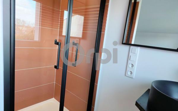 Maison à vendre    6 pièces •  La Rochelle