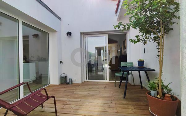 Maison à vendre    6 pièces •  La Rochelle