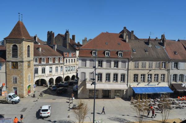 Local/bureau à vendre LONS LE SAUNIER (39)