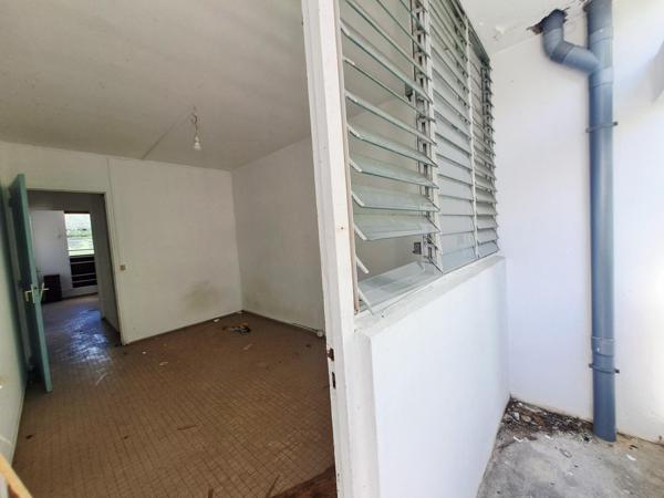 Opportunité Locative à Pointe-à-Pitre - Appartement à rénover