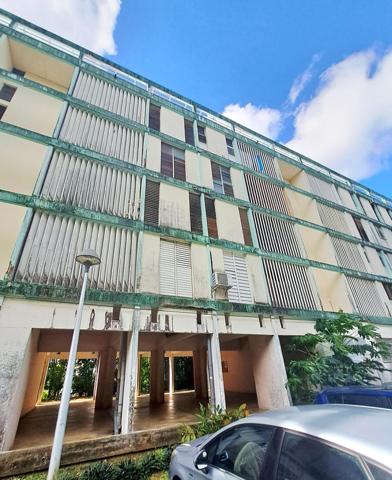 Opportunité Locative à Pointe-à-Pitre - Appartement à rénover