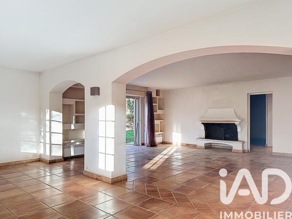 Maison à vendre 10 pièces 400 m² Sainte-Maxime