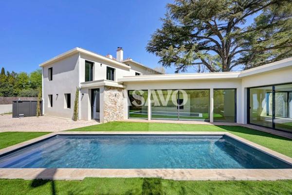 Vente Maison 5 pièces de 135m² - 13080 Aix-en-Provence