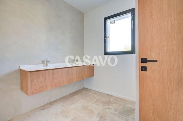 Vente Maison 5 pièces de 135m² - 13080 Aix-en-Provence