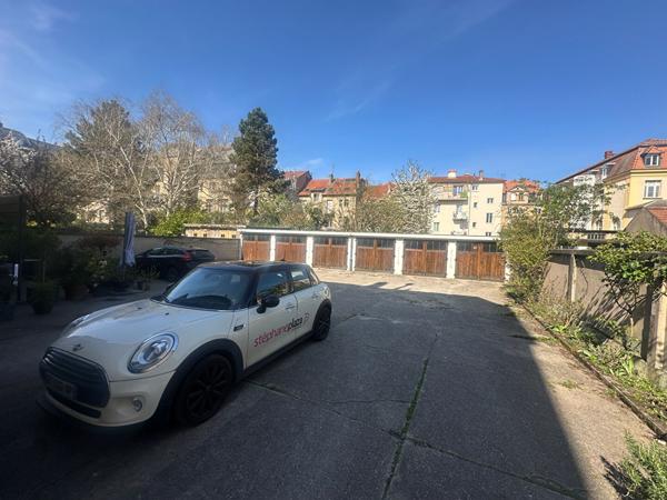 Appartement 4 pièces 120.21 m2