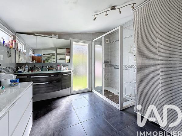 Maison à vendre 6 pièces 125 m² Six-Fours-les-Plages