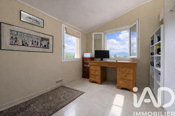 Maison à vendre 6 pièces 190 m² Colomars