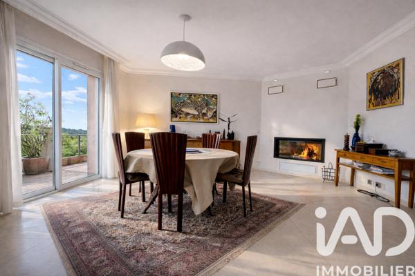 Maison à vendre 6 pièces 190 m² Colomars