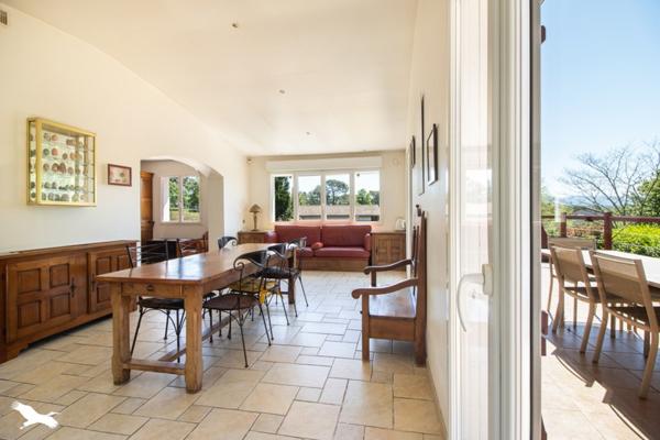 Maison à vendre |  Bidart |  6 pièces | 207 m²