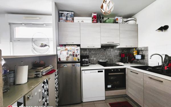 Appartement à vendre    3 pièces • 61,10 m2 Aulnay-sous-Bois