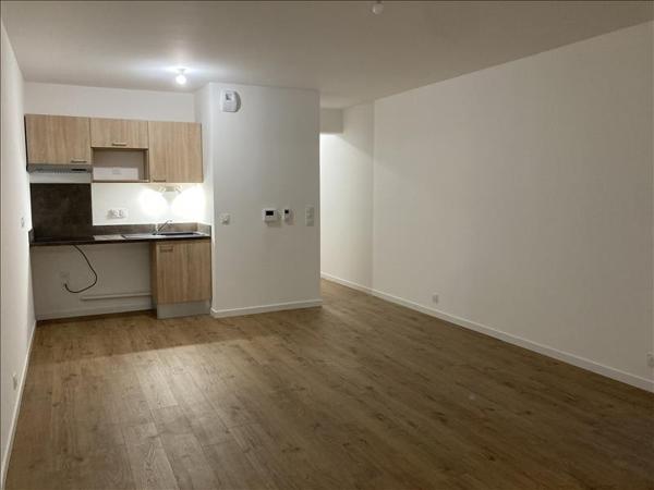 Appartement à louer |  LATRESNE |  1 pièce | 41 m²