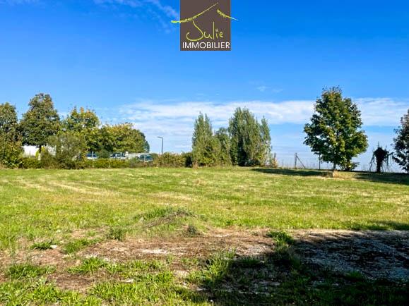 Cerizay - À vendre - Terrain en Zone Artisanale d’environ 1700 m²