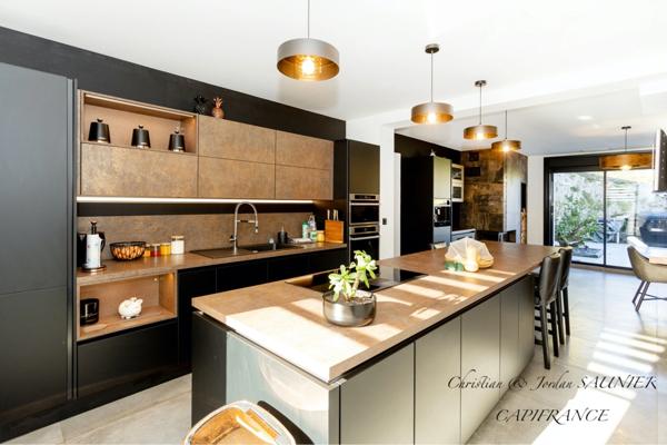 À VENDRE - MOULIN D’EXCEPTION À REVEL – PROPRIÉTÉ DE CHARME RÉNOVÉE SUR 11 HA AVEC PISCINE, ÉTANG, PHOTOVOLTAÏQUE & POTENTIEL HYDROÉLECTRIQUE à REVEL (31)