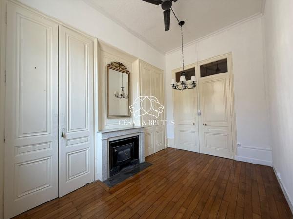 T2 – 40m2 – Bourgeois rénové