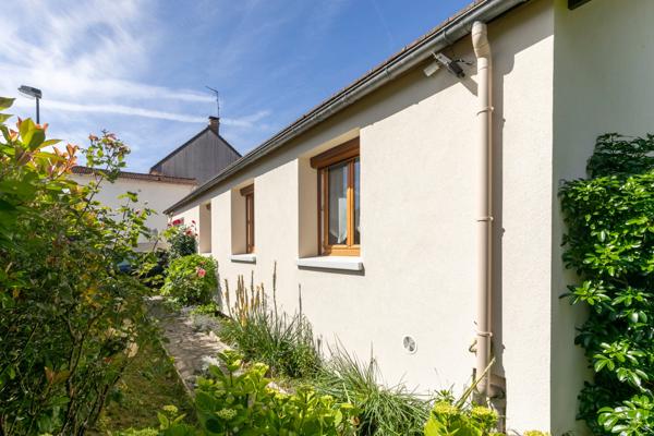 CLAMART - QUARTIER LES JARDINS PARISIENS - MAISON 60 M² ENVIRON - 1 CHAMBRE - JARDIN - GARAGE + PARKING -