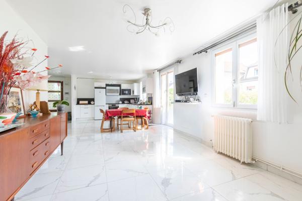 CLAMART - QUARTIER LES JARDINS PARISIENS - MAISON 60 M² ENVIRON - 1 CHAMBRE - JARDIN - GARAGE + PARKING -