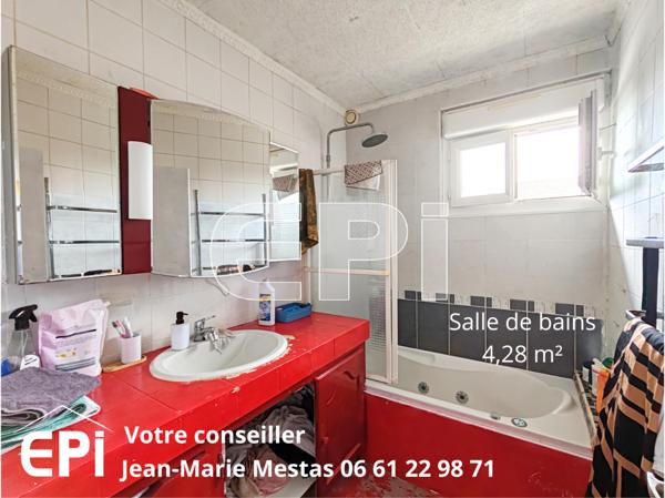 Thouars Maison contemporaine Ajouter à ma sélection Référence : 6380