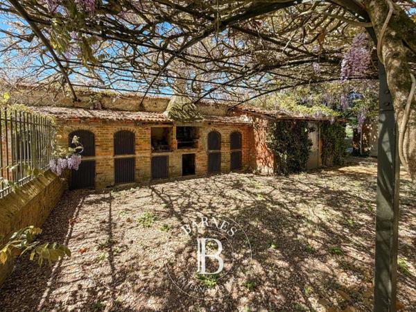Nangis, Propriété 9 Chambres -  653 m² à vendre