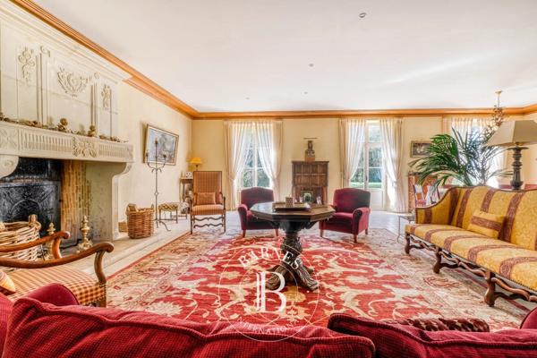 Nangis, Propriété 9 Chambres -  653 m² à vendre