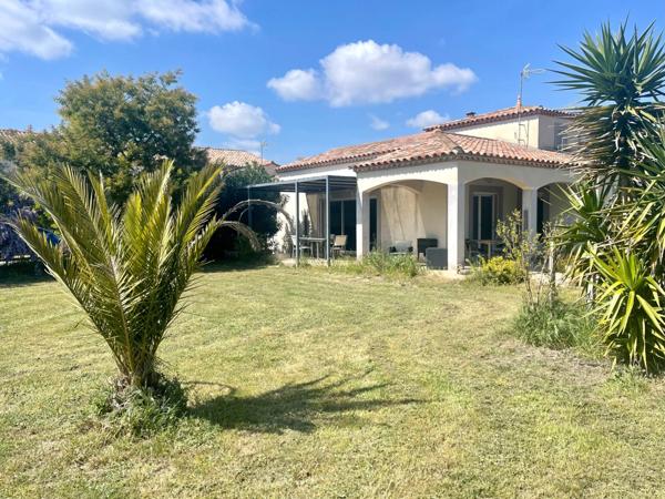 MAS EN CAMARGUE AVEC CHAMBRES D'HÔTES DE LUXE