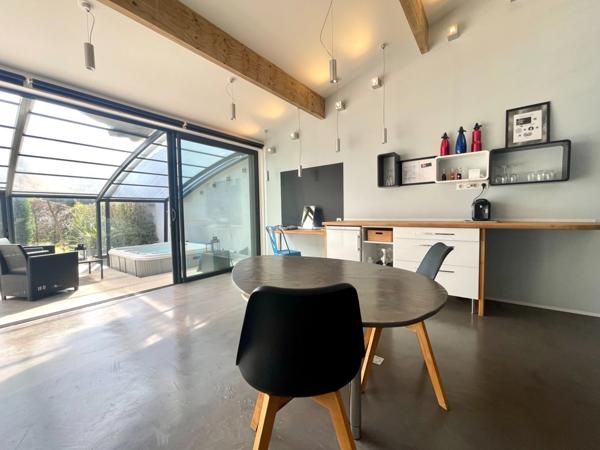 MAS EN CAMARGUE AVEC CHAMBRES D'HÔTES DE LUXE