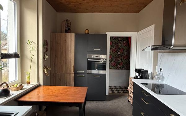Appartement à vendre    5 pièces • 118 m2 Saint-Amarin